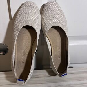 Rothys Ballet Flats in Beige,‎ Women Size 9.5
